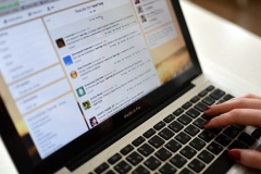 «Пользователи будут песочить власть в соцсетях, до которых у наших спецслужб руки коротки»