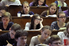 Адукацыя на журфаку БДУ вачамі студэнтаў Адукацыя на журфаку БДУ вачамі студэнтаў