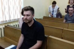После суток за решеткой журналиста Андрея Шавлюгу оштрафовали на 3 базовые величины