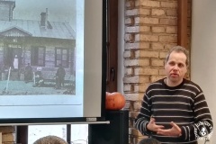 Гісторык Ігар Мельнікаў прадставіў у Гродне новыя выданні Гісторык Ігар Мельнікаў прадставіў у Гродне новыя выданні