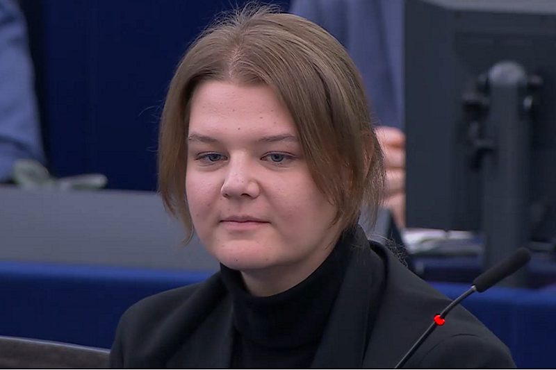 Яна Пачобут